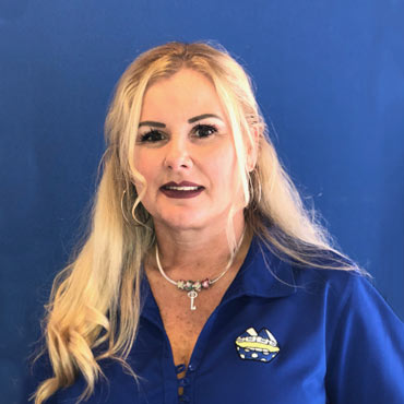 Caroline-staff-at-South-Miami-Orthodontics Staff headshot